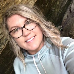 Meet your Posher, Heidi